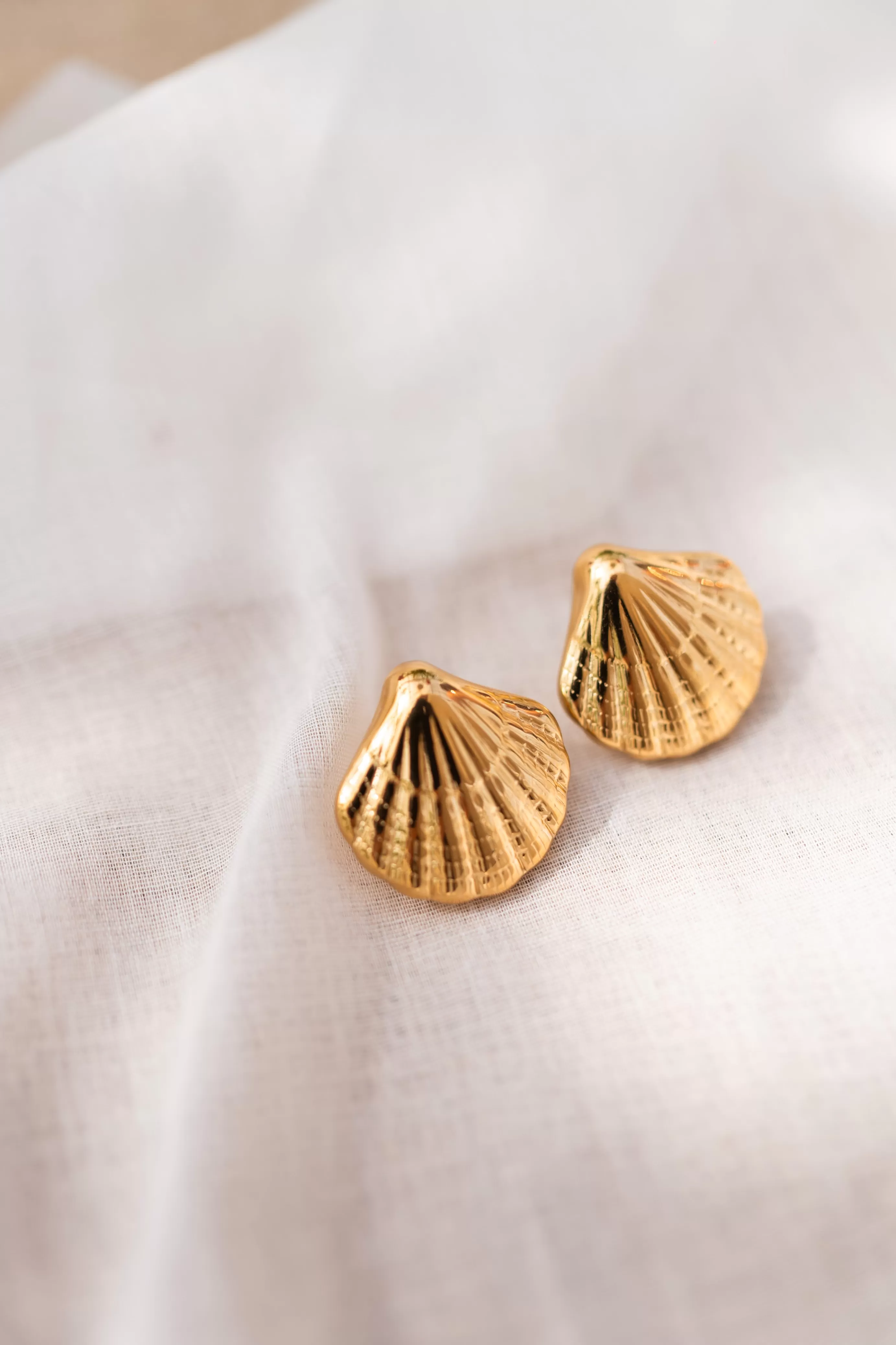 Easy Clothes Boucles d’oreilles Shell Dorées Clearance