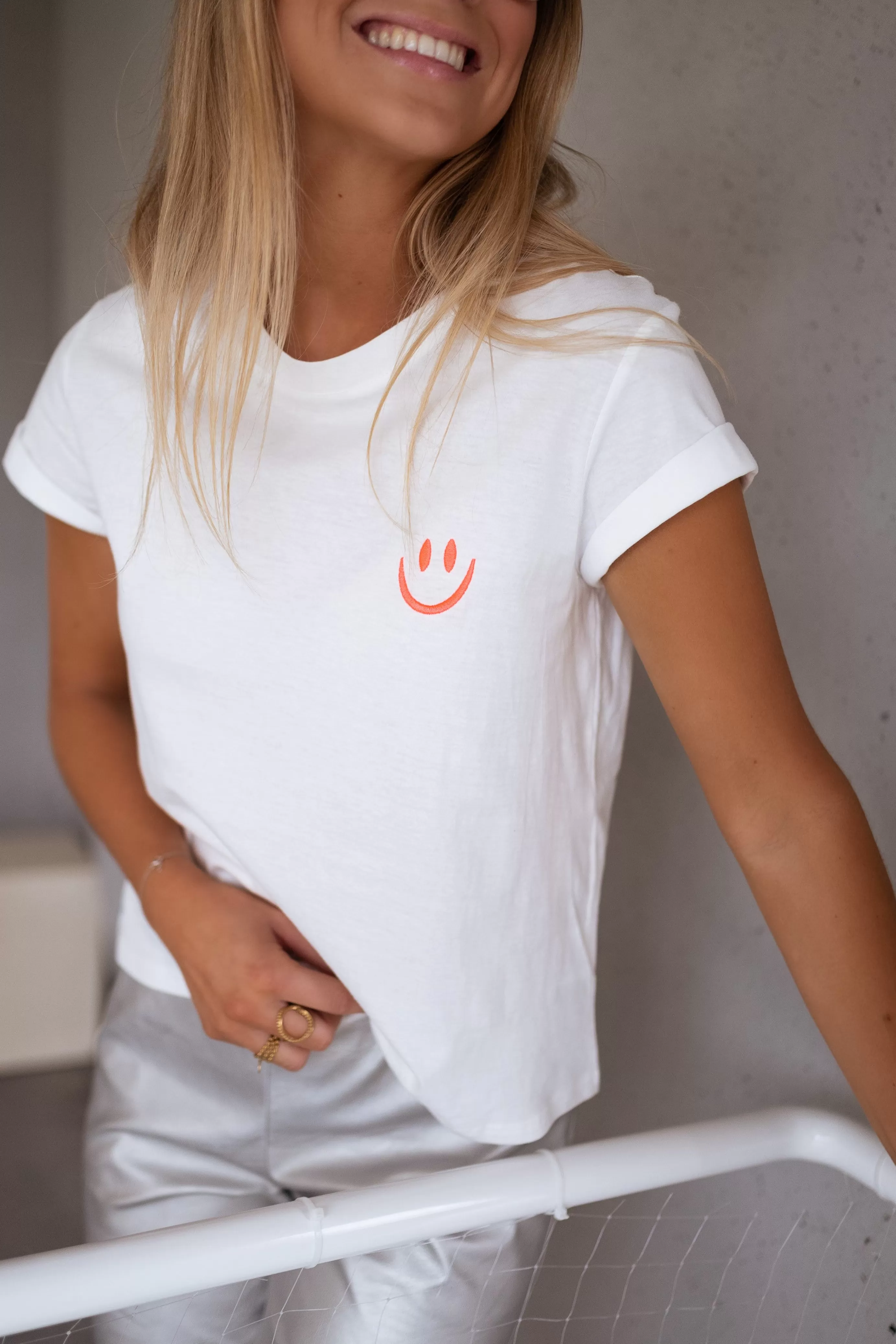 Easy Clothes T-shirt Smiley Blanc Hot